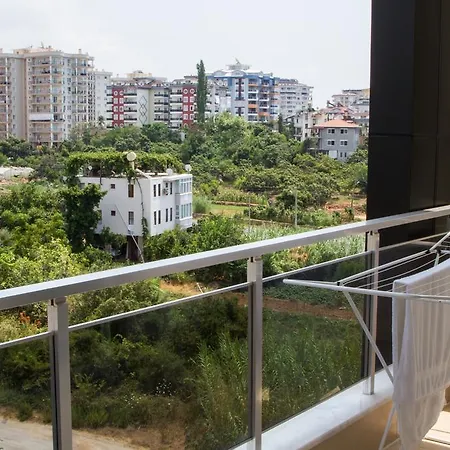 Luxury Apartment, Fully Furnished *