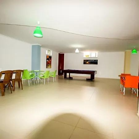 Apartamento Luxury Apartment, Fully Furnished *