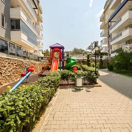 Apartamento Luxury Apartment, Fully Furnished